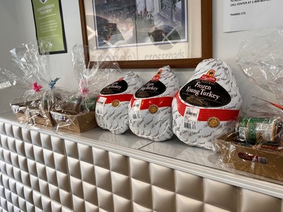 On November 21, 22, and 23, 2022, Crossroads Treatment Center‘s(CTC)Community Health Program hosted its first Holiday Give-Away, at CTC clinics located at 504 South Street, 2820 W Girard Avenue, and 2307 North Broad Street. The Give-Away’s recipients are enrolled in the Community Health Program, and each received a 10-pound turkey, and a basket, complete with all the trimmings.
Pictured are the turkeys and baskets that the CTC Community Health Program’s guests received, when they arrived.